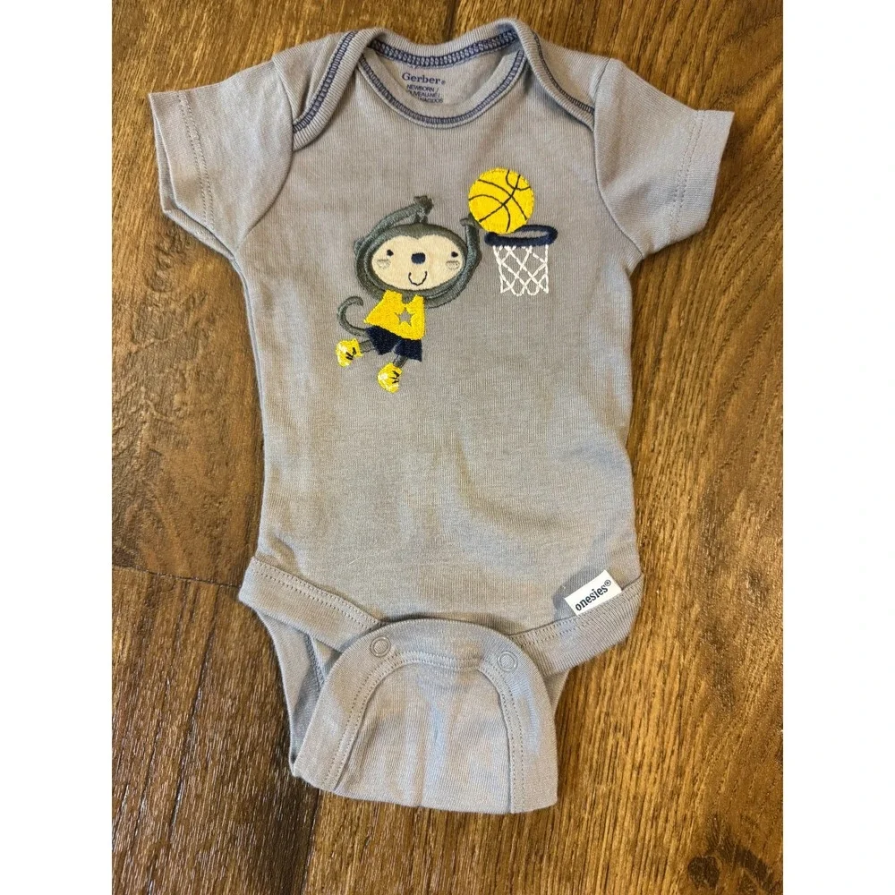 Gerber Baby Boy Onesies Newborn Short Sleeve Bodysuits Shirts Romper Clothes Lot